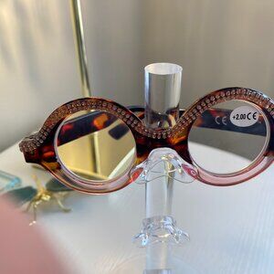 Sophisticated Lady Readers 2.0